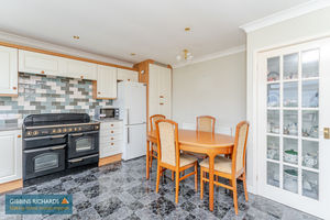 Kitchen/Diner- click for photo gallery